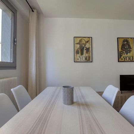 Charming Apartment In The Heart Of The 19Th Paris Eksteriør billede